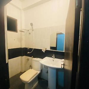 Delüks Tek Kişilik Oda